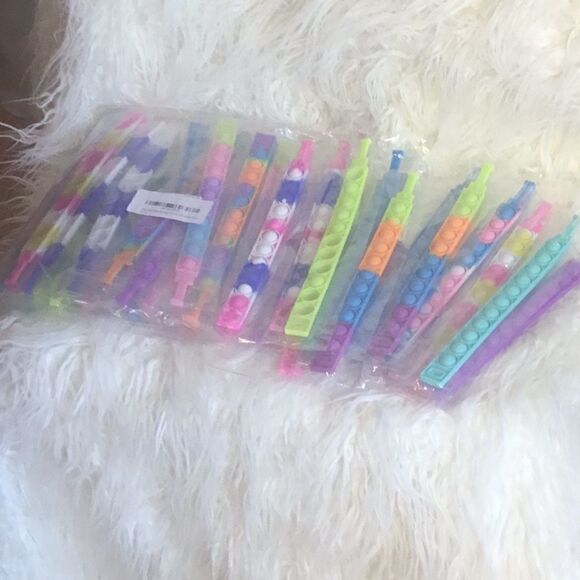 NEW STOCK 38 pieces of popping bracelets - Picture 3 of 4